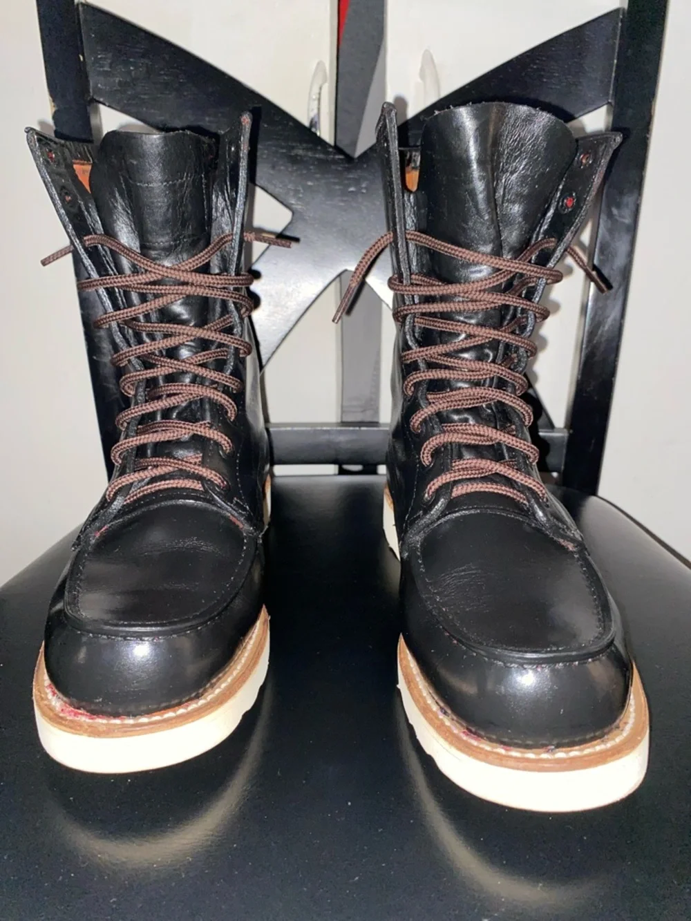 Vintage high tops Redwings Irish Setter Sport Men's Black Leather Boots - Picture 2 of 8